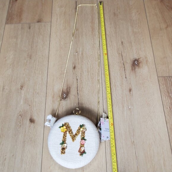 Viral Handcrafted In India Beaded Bag Monogrammed "M" Beige Round Clutch Chain - Picture 11 of 16